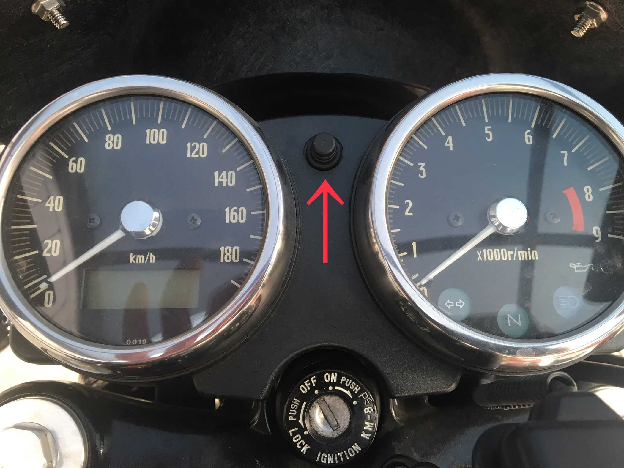 w650 純正メーター 38675km w650 純正メーター 38675km Yahoo