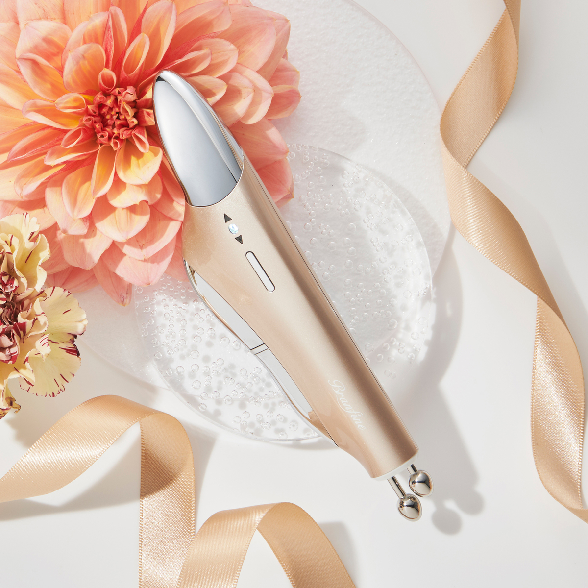 ブランフィーネ スーパートリプルブースター[EMS美顔器] ピカ子美顔器