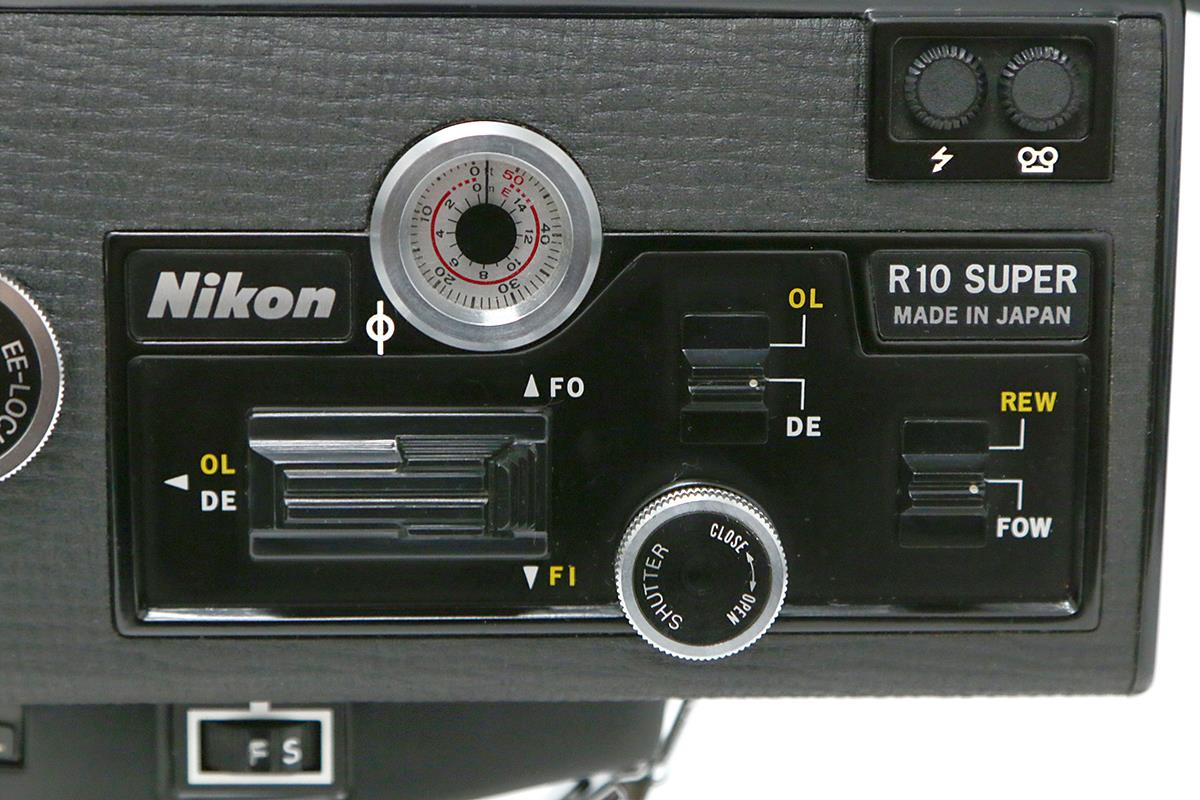 貴重フード付☆Nikon R8 SUPER 8ミリカメラ 通電確認済 外観美品 貴重