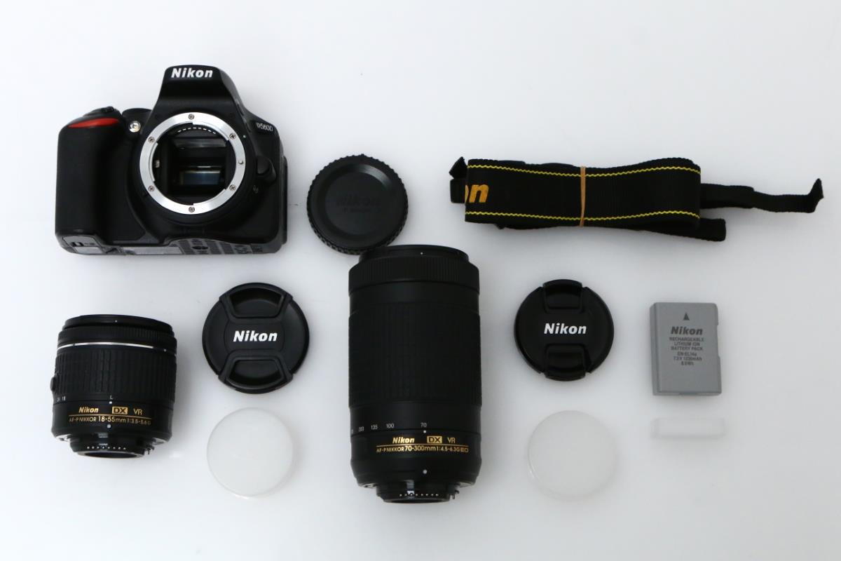 Nikon d7500 レンズ2本付き ショット数わずか「2467回」！Nikon D7500