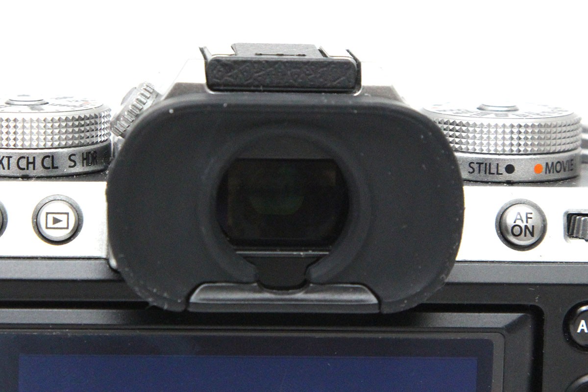 FUJIFILM X-T5 ボディ [シルバー]（センサー清掃済） CA01-P608-2P4