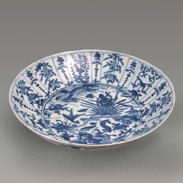 中国 古玩 南京 美術 清朝 乾隆期 蘇鉄 向日葵 唐草 古染付 青花 平中