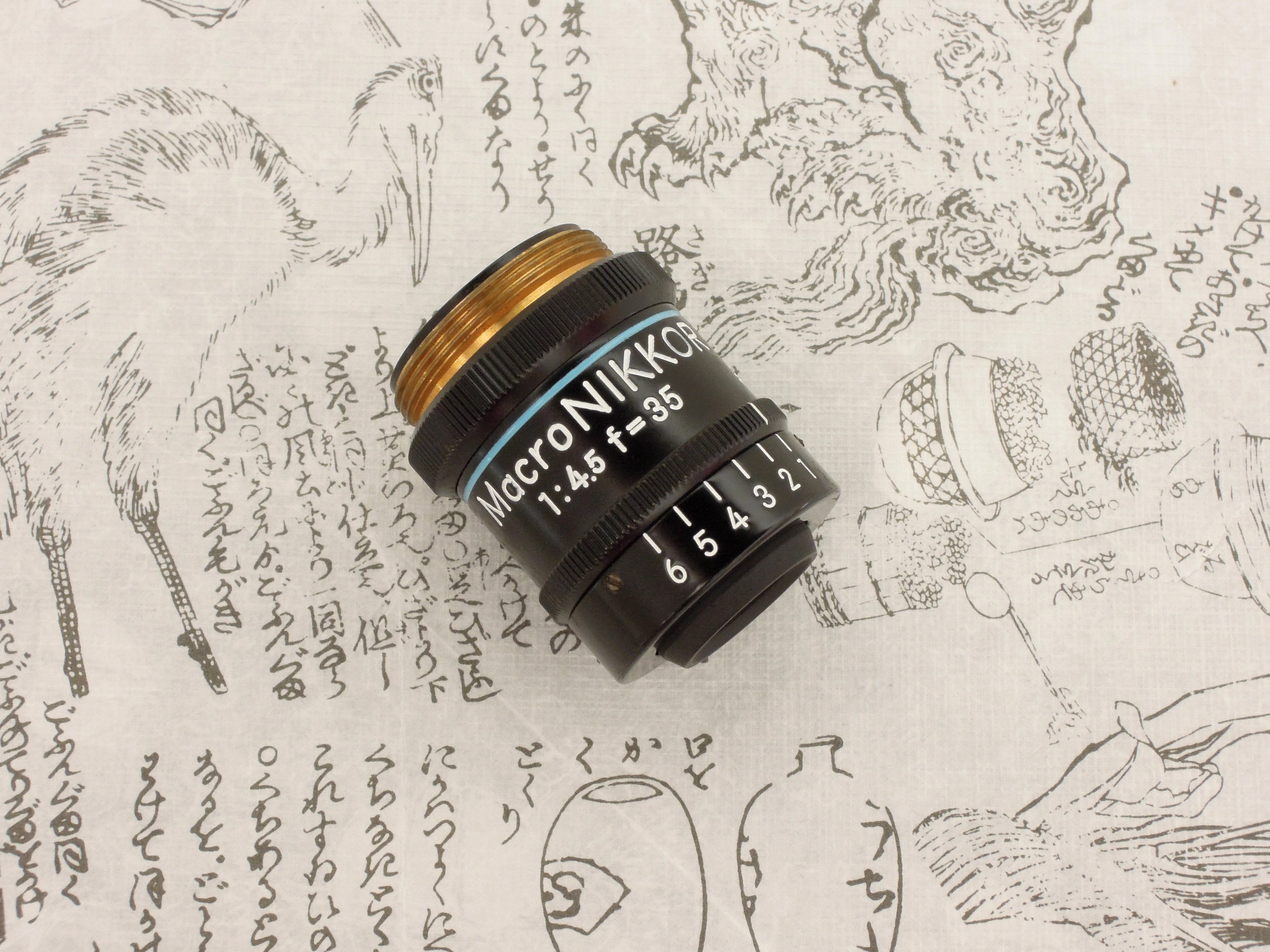 MACRO Nikkor 35mm F4.5 and Bellows Set