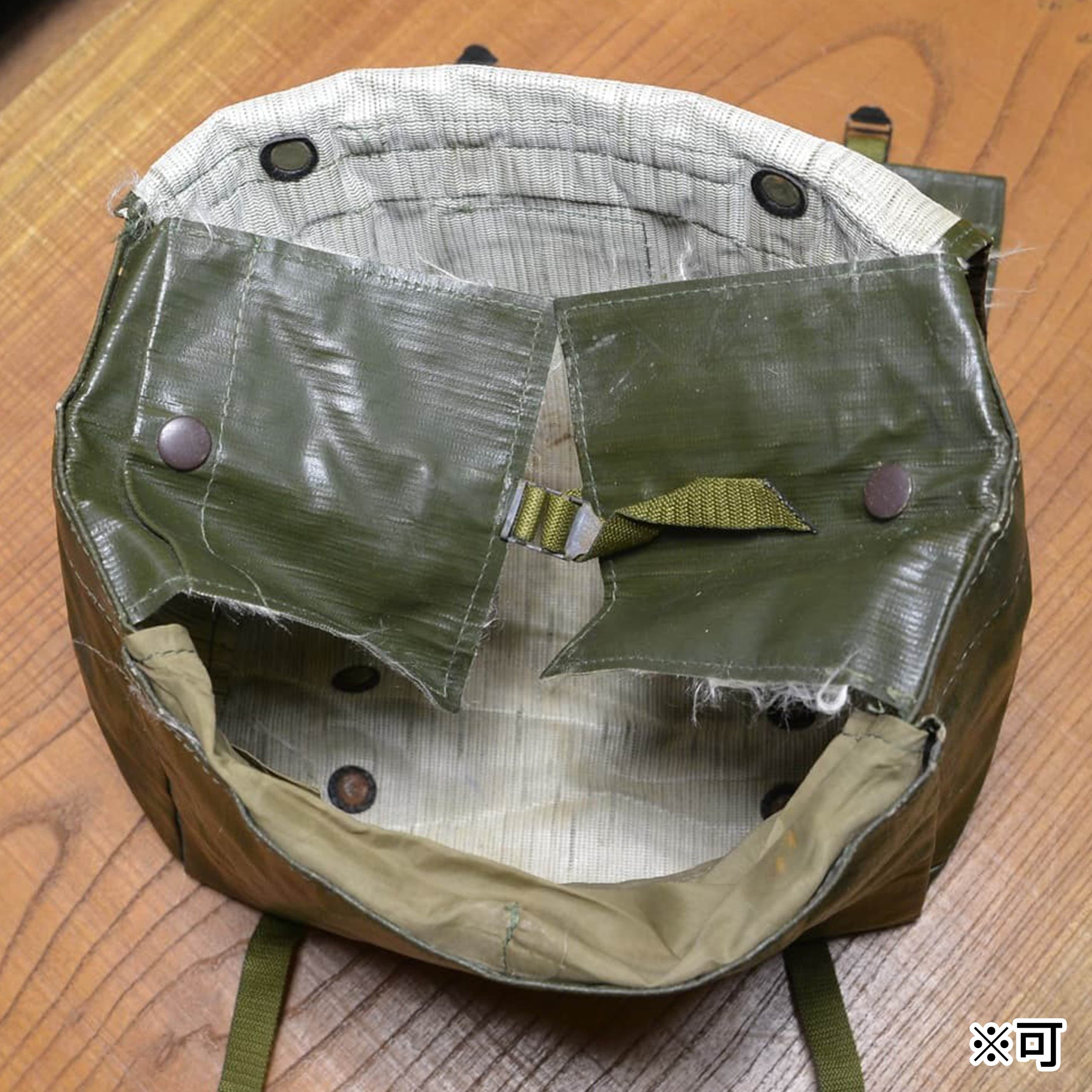 チェコ軍放出品 ショルダーバッグ M85 耐水 OD | ミリタリーショップ