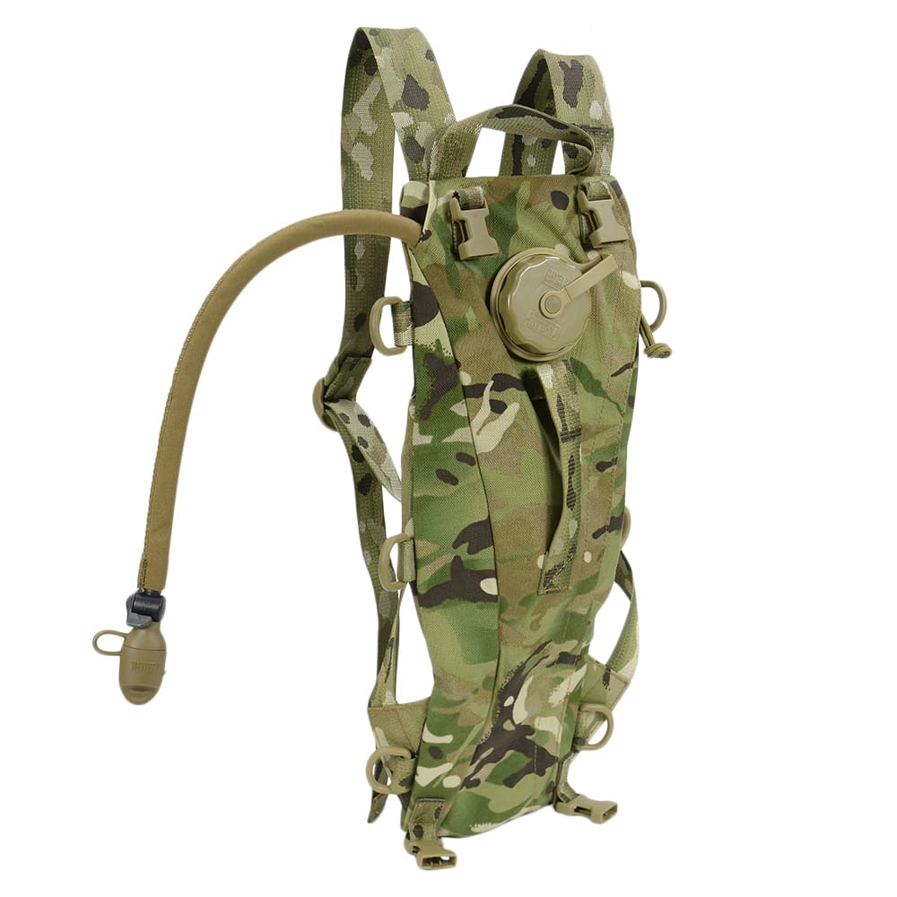 イギリス軍放出品 ハイドレーションキャリア CAMELBAK製 MTP迷彩