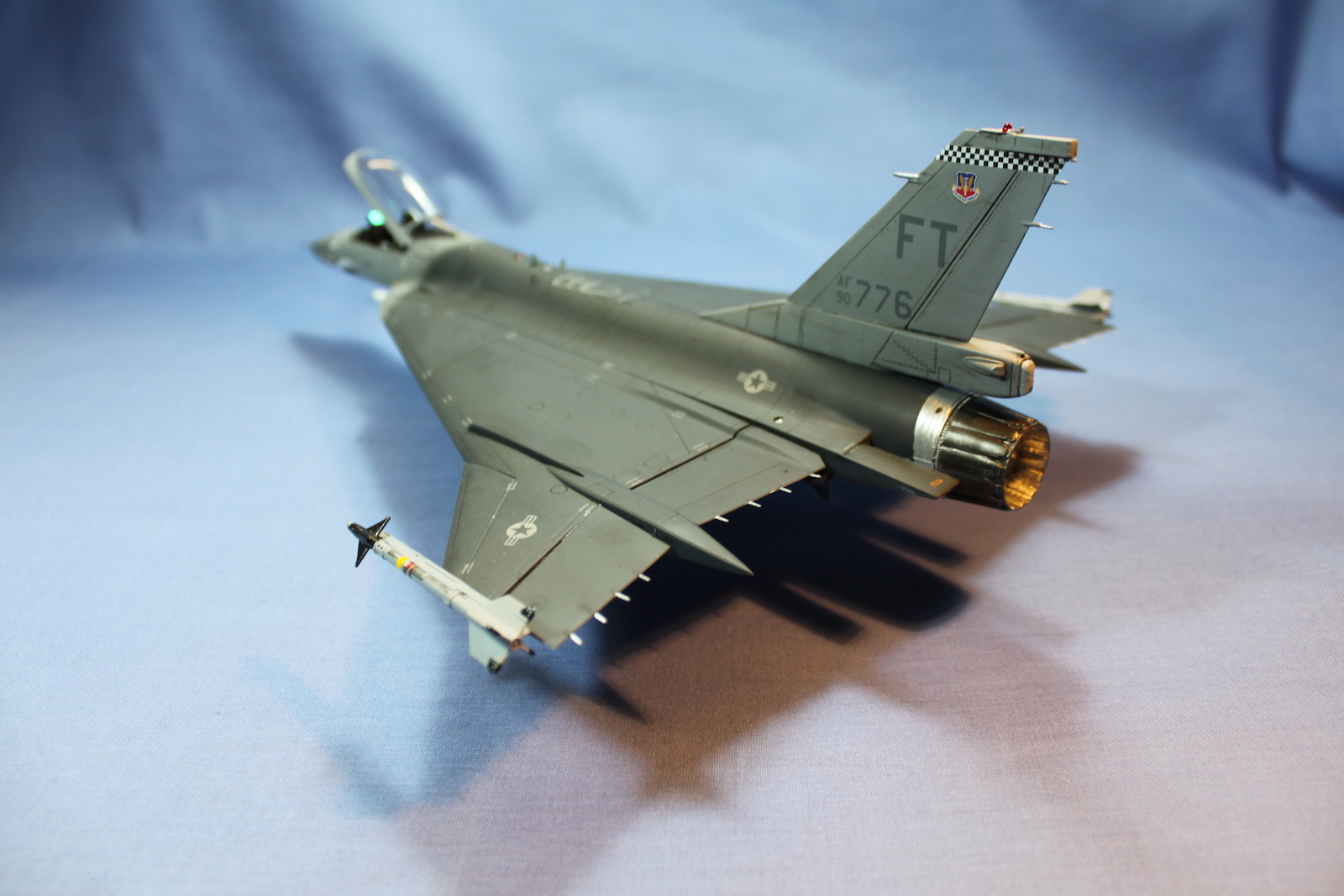 F-16XL Experimental Fighter | IPMS/USA Reviews Website