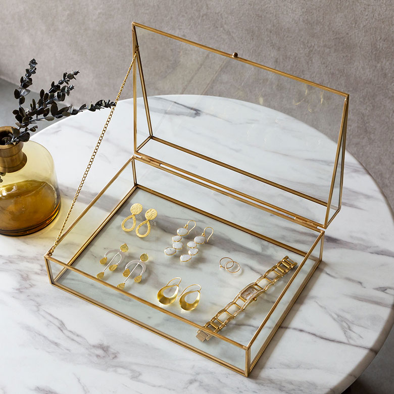 ガラスと真鍮でできたジュエリーボックス(63210) 【ガラス ジュエリー