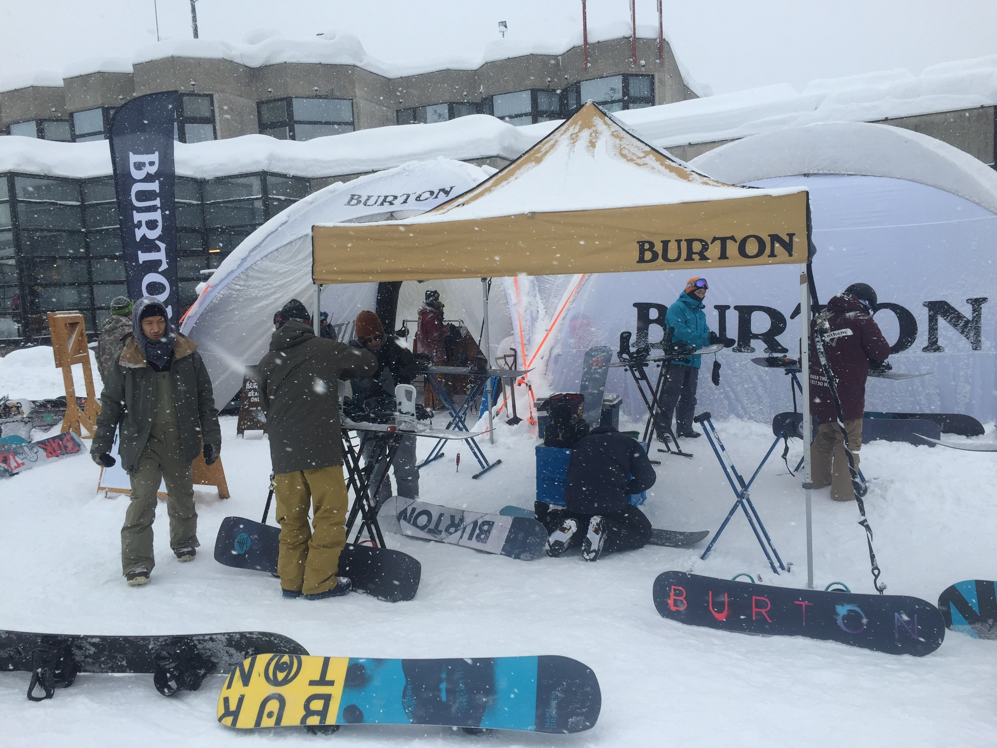 Burton ワイン樽 スノーボード 【公式通販】