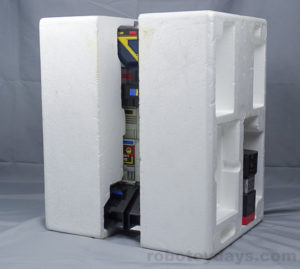 DX 大型基地 マックスマグマ (Max Magma) レビュー | RoboToyDays