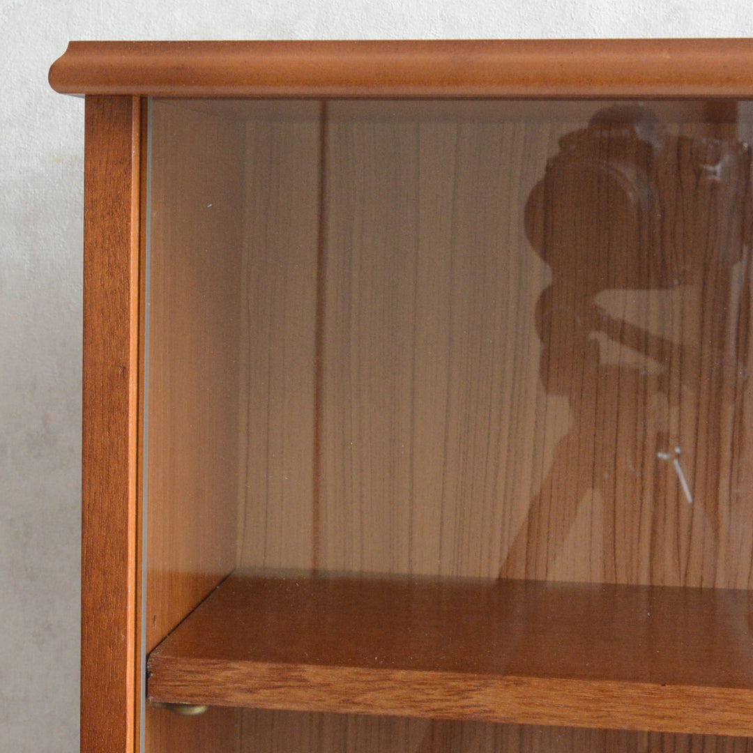 ミッドセンチュリーヴィンテージ チーク ガラスキャビネット 75