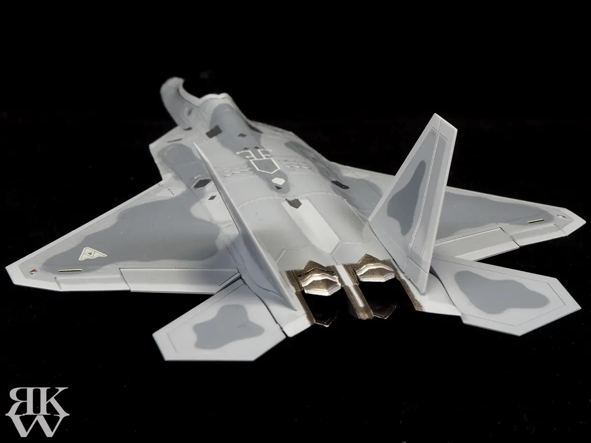 TOMYTEC 技ミックスF-22 スタースクリーム 1/144 01．02 技mix F