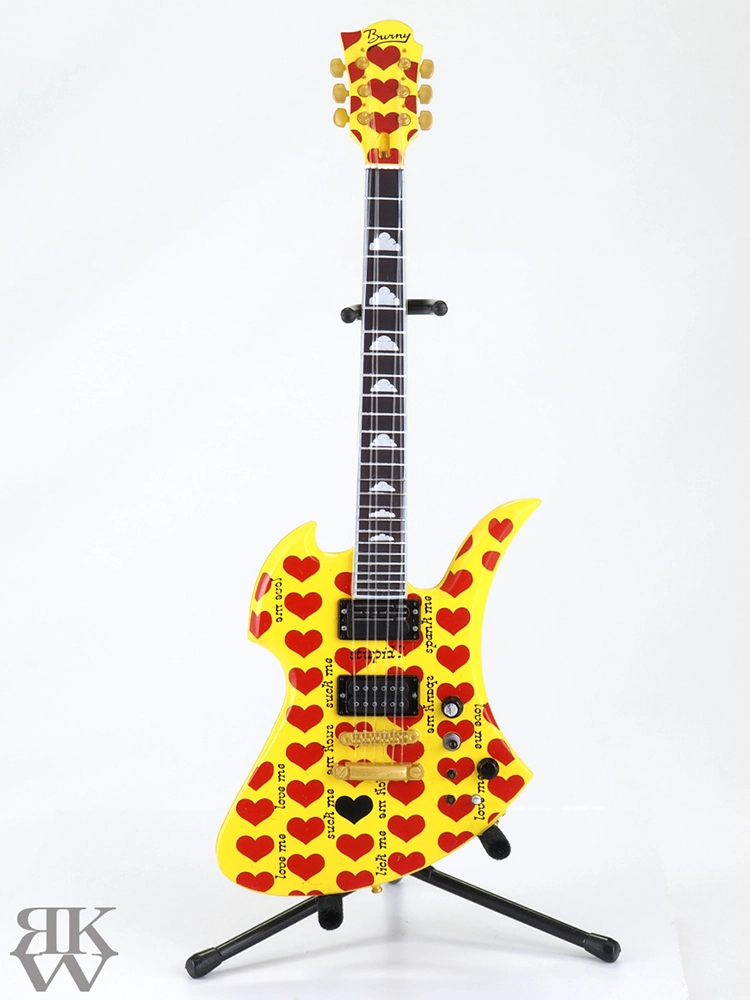 希少・激レア】hideイエローハート.PHS hide Guitar Collection (hide