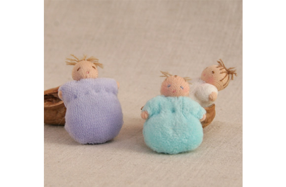 日本未上陸⭐︎ウォルドルフ自然素材 羊毛人形Twila