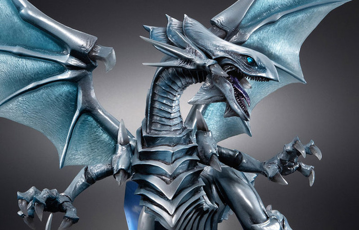 ど*り様 遊戯王 青眼の白龍 レリーフ 状態A-〕青眼の白龍【レリーフ