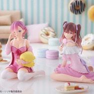 2.5次元の誘惑」リリサ・美花莉・ノノア・アリアがネグリジェ姿に