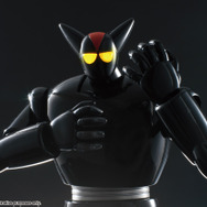 鉄人28号」両目が発光！ブラックオックスの超合金フィギュアが登場