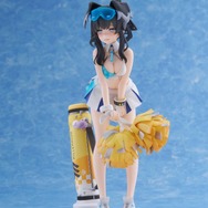 スカート丈が気になりながらも、一生懸命応援！『ブルアカ』より