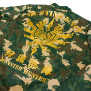 迷彩ジャージと猟虫クッションで身も心もハンター気分！ ─ 限定販売