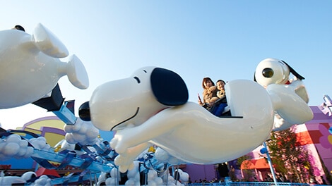 フライング・スヌーピー｜アトラクション｜ユニバーサル・スタジオ