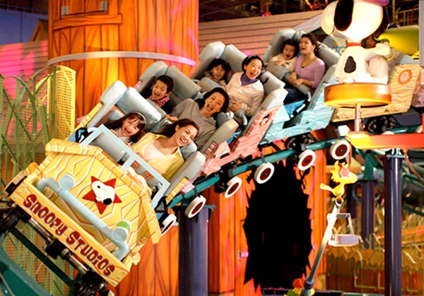 スヌーピーのグレート・レース™｜アトラクション｜ユニバーサル