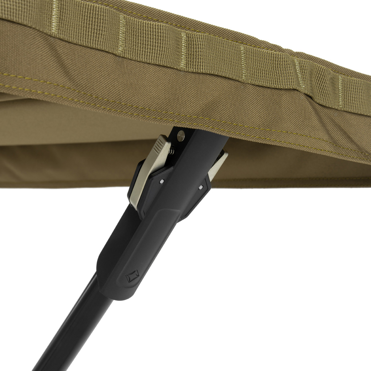 Tac テーブルフォー / コヨーテ | タクティカルサプライ | Helinox