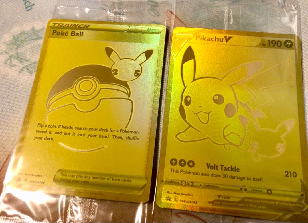 ゴールデンボックス ピカチュウ 海外版 ポケモンカード 25周年