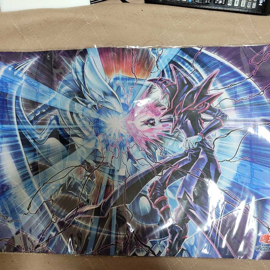 遊戯王 プレイマット 遊戯 海馬 2人用 ブラック・マジシャン 青眼の白