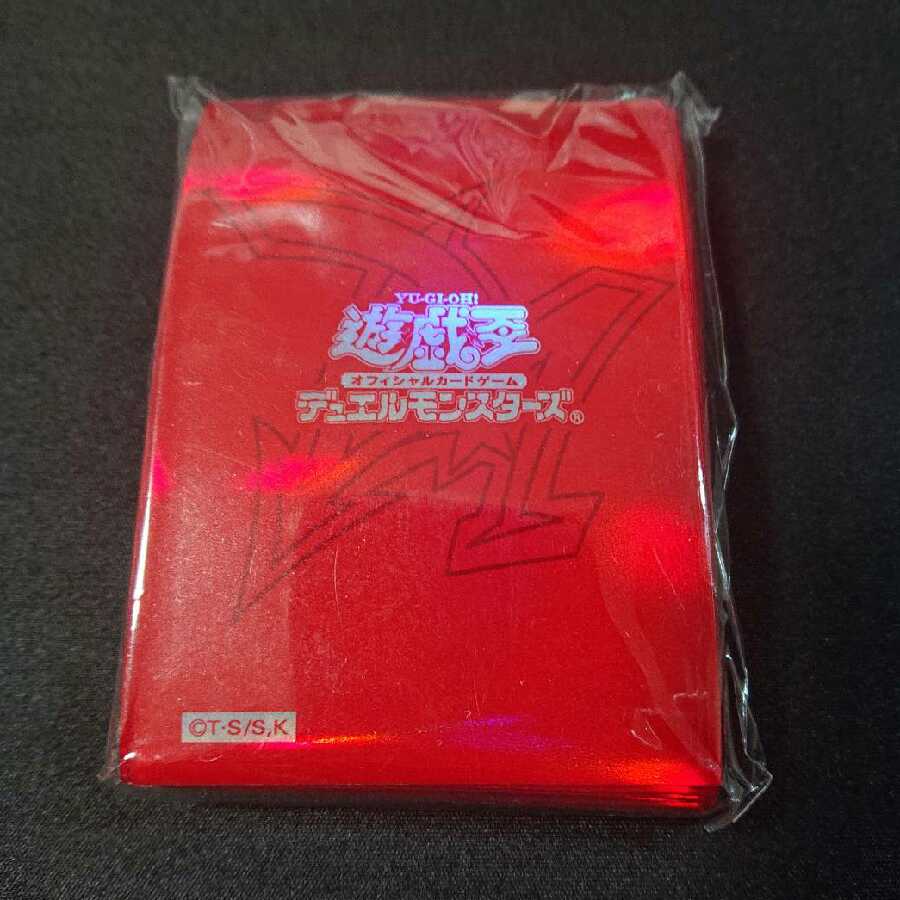 遊戯王 オシリスレッド スリーブ 未開封 60枚入 遊戯王 オシリスレッド