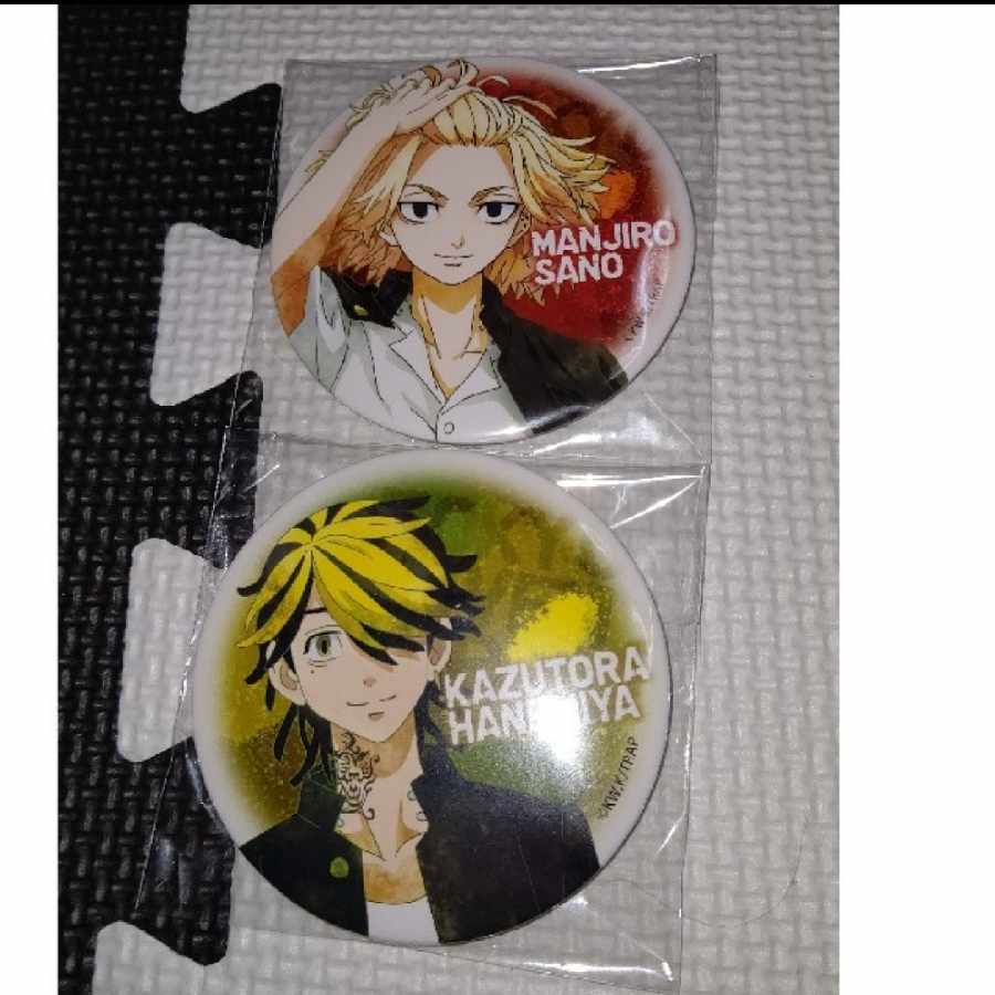 東京リベンジャーズ 旗持ち缶バッジ 三ツ谷 東京リベンジャーズ 大人気