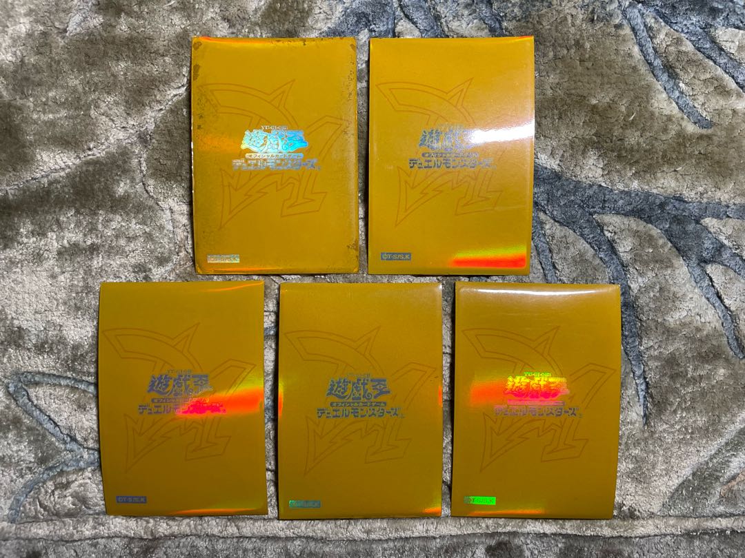 遊戯王 デュエリストカードプロテクター ラーイエロー スリーブ 未開封