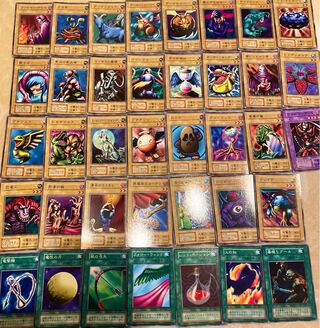 遊戯王OCG 初期カード 200枚以上まとめ売り 遊戯王OCG 初期カード 200