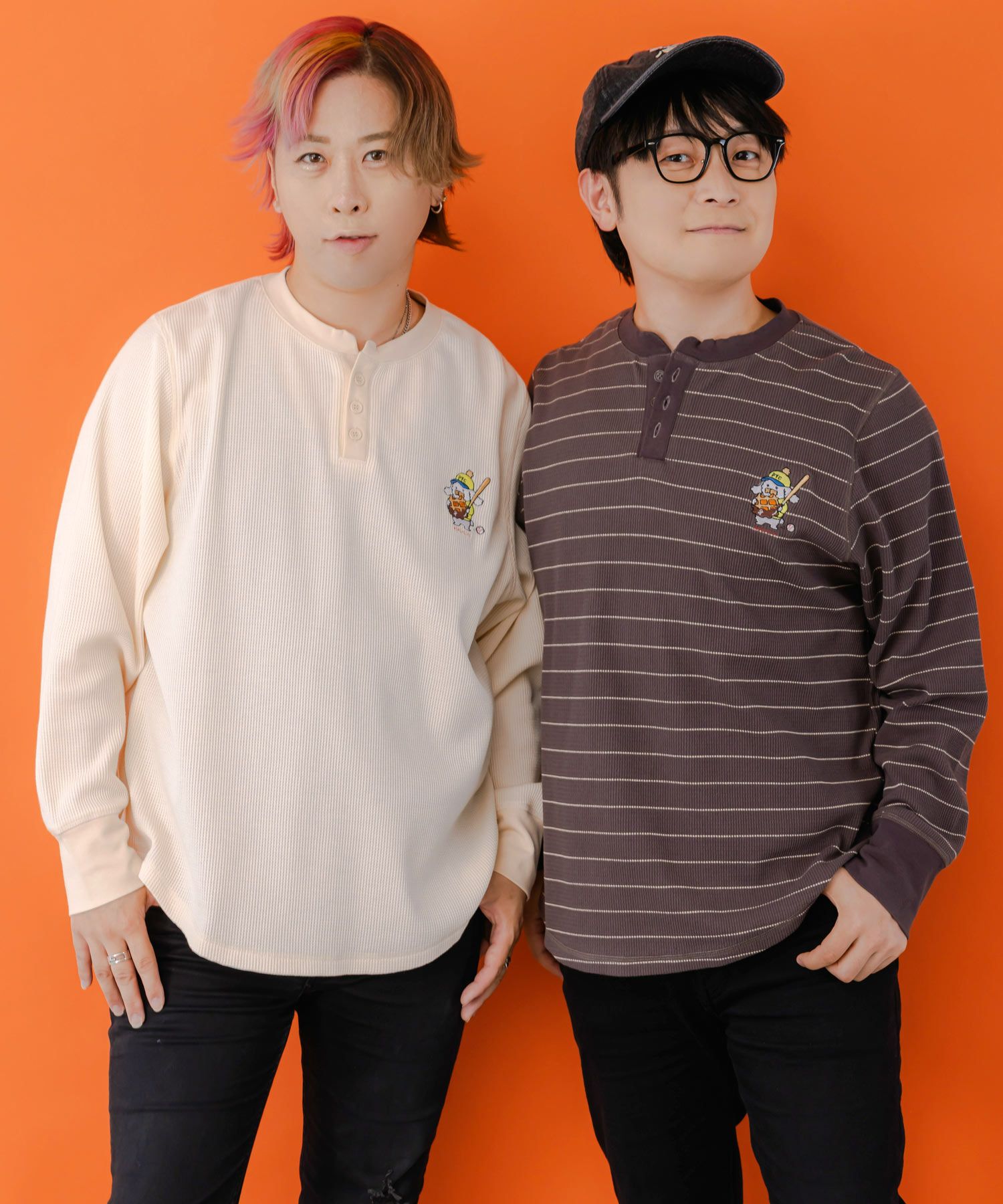 353113：ワッフル頬張り中のシロプーのワッフルロンTの通販-ScoLar