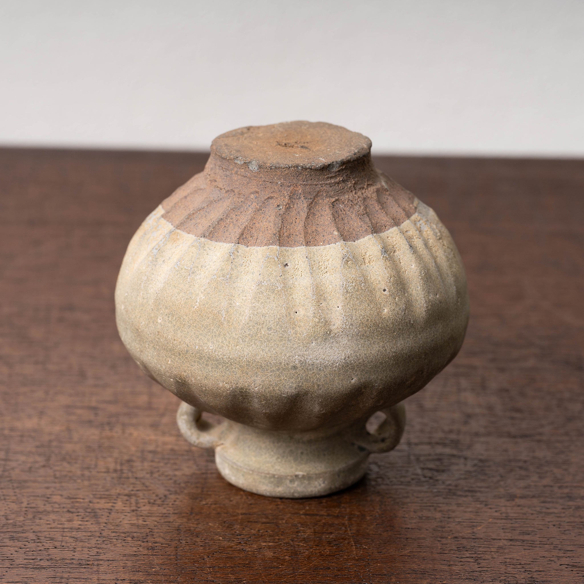 タイ・骨董】宋胡録（スンコロク）白釉黒斑文 小壺（1301年~1600年