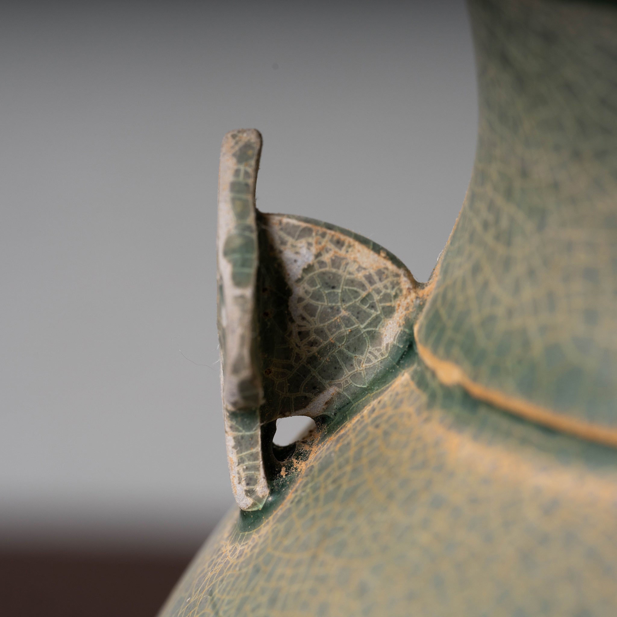 北宋時代 青磁 天目吉州窯菱格紋刻花茶入壺 蓋付き 茶入