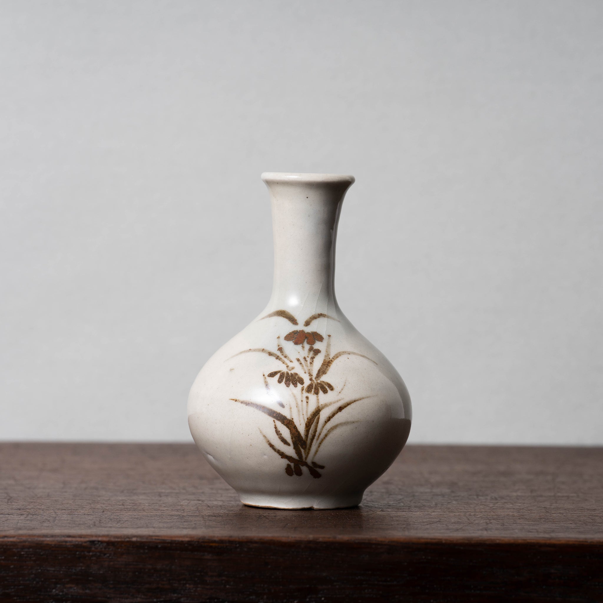 朝鮮美術 【哲】彫模様が美しい李朝木製水呑（李朝時代） 陶磁器 |