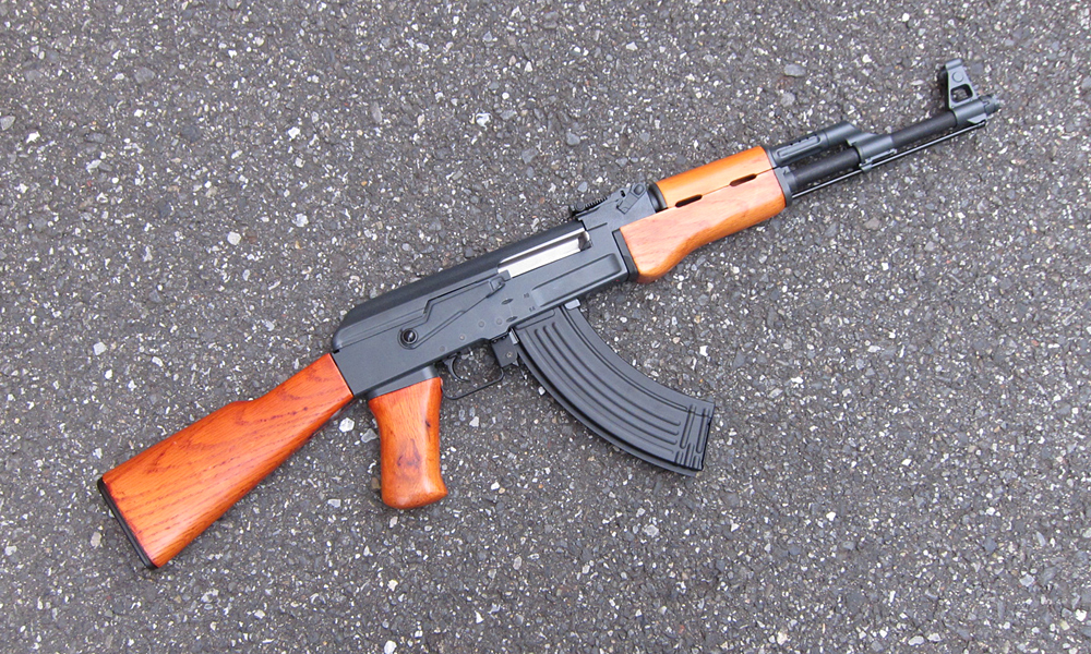 次世代 AK-47 サバイバルゲームフルセット付き！ 次世代 AK-47