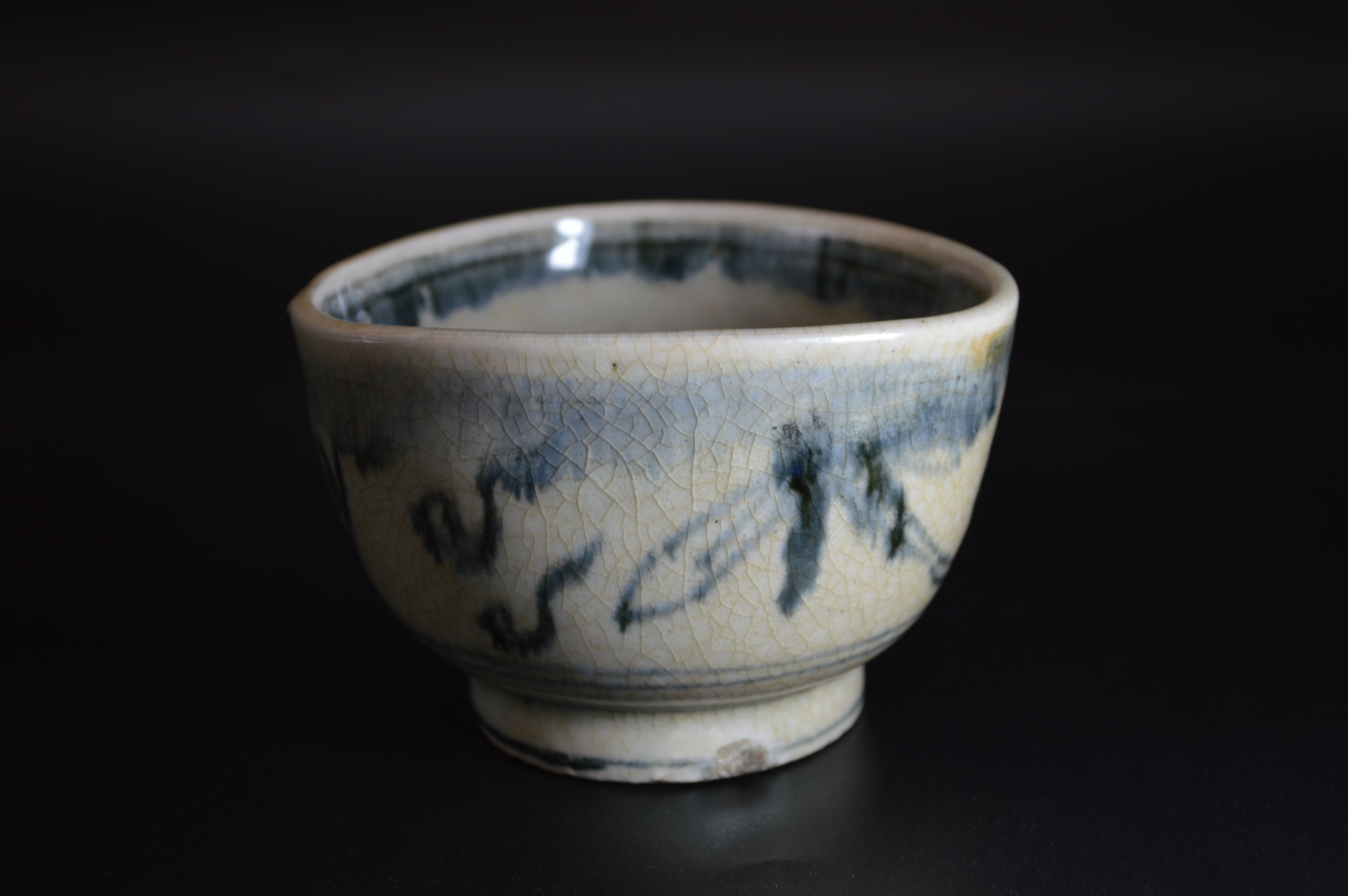 骨董 アンティーク 安南 絞手 茶碗 ベトナム古陶磁 蜻蛉手茶碗 骨董