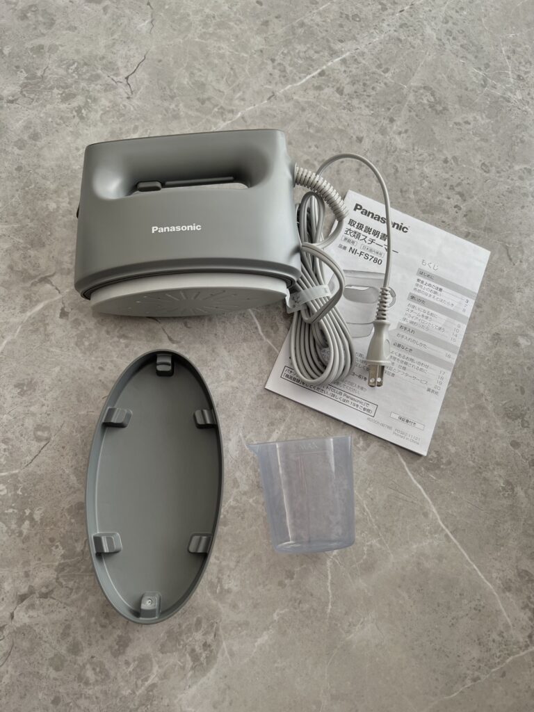 Panasonic アイロン NI-FS780 使用1、2回Panasonic スチームアイロン