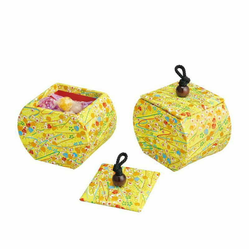 みつばちゆっち木箱の発送時間かかります みつばちゆっち♪木箱