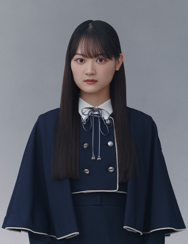 櫻坂46 目黒陽色 直筆 サイン 生写真 ヒキ 四期生お披露目制服 櫻坂46