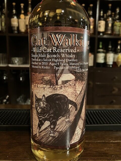 12 犬の形ウイスキー瓶 12 犬の形ウイスキー瓶 Amazon.co.jp