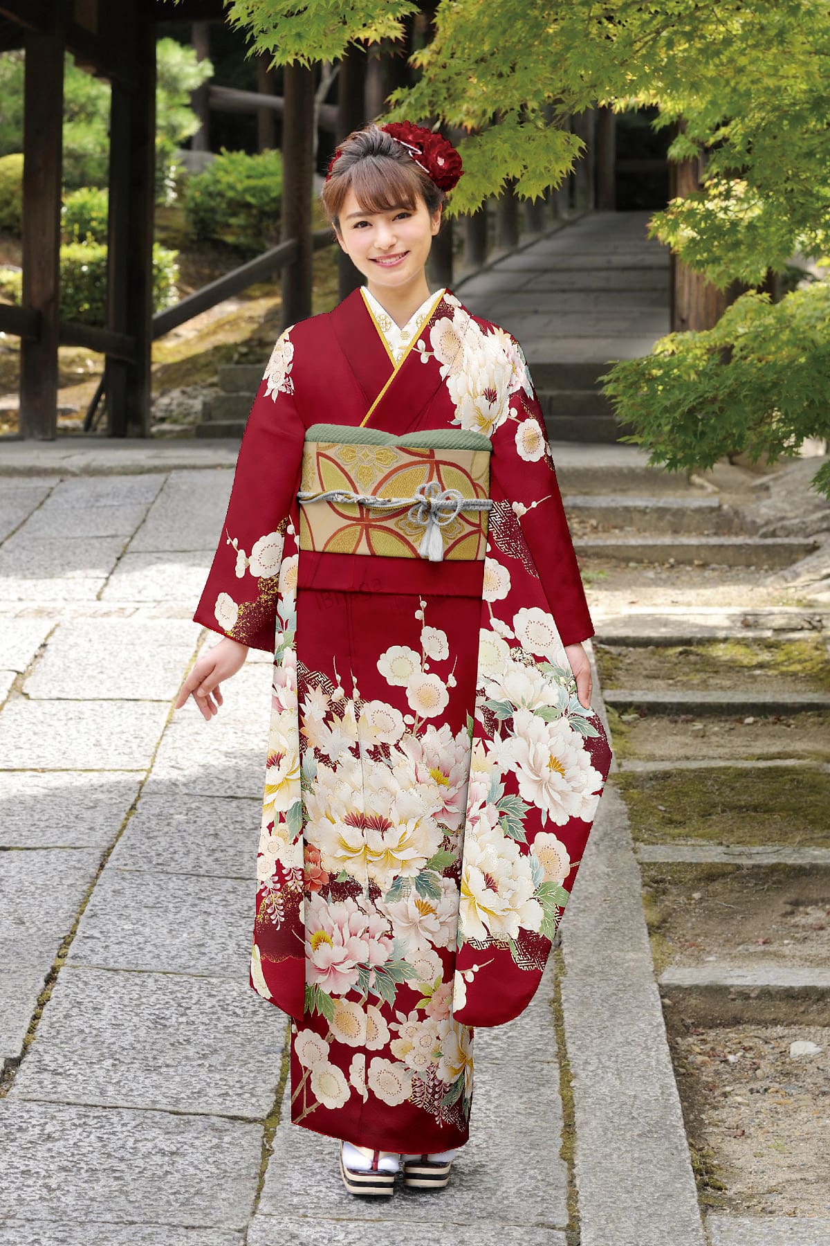 成人式 赤振袖 牡丹桜柄｜写真映えする金彩×淡緑帯の晴れ着