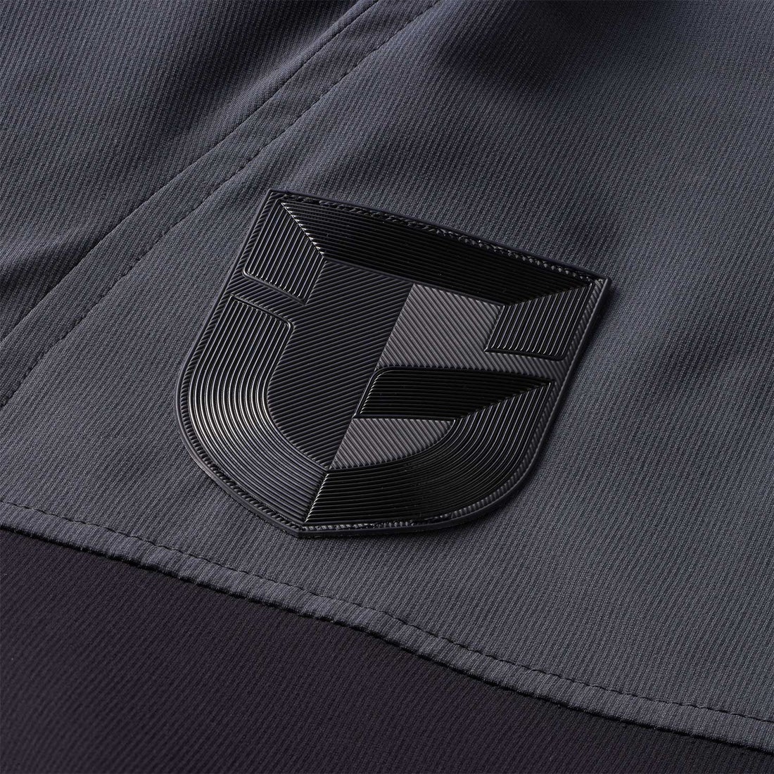 ガンバ大阪 2024 hummel PLAY スウェットフルジップフーディー O