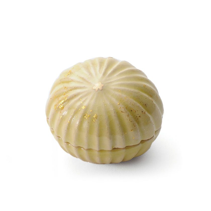 茶道具 香合 スミダ川半七 菊形 茶道具 香合 スミダ川半七 菊形