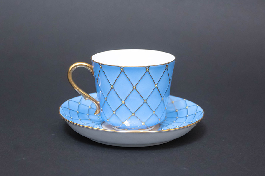 ヘレンド フンボルト（ブルー） カップ＆ソーサーを買い取りました