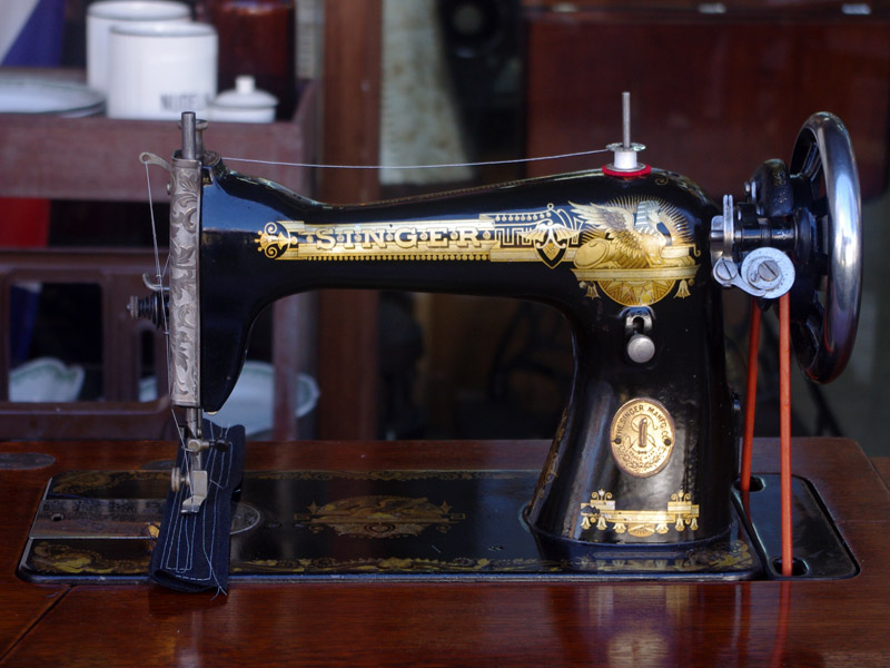 No.428 SINGER 15K 高級2段引き出し 足踏みミシン：アンティークミシン