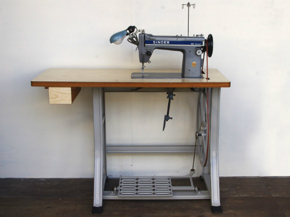 No.593 SINGER 188 professional シンガー製 職業用足踏みミシン