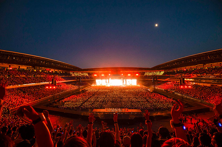 UVERworld | Skream! ライヴ・レポート 邦楽ロック・洋楽ロック