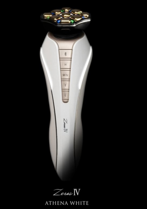 the Zeros DR CAVIT 美顔器 the Zeros DR CAVIT 美顔器