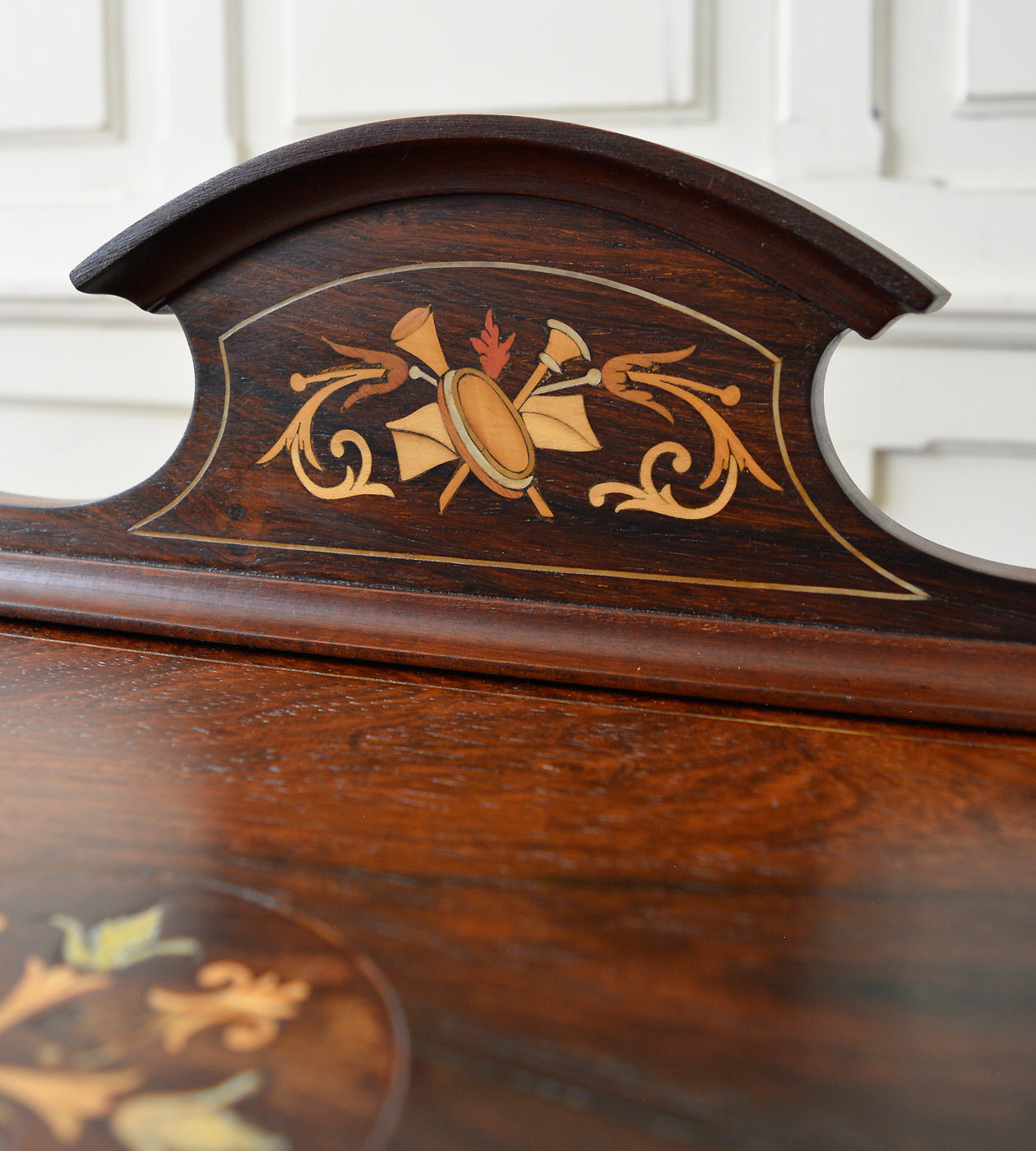 アンティークミュージックキャビネット – 英国アンティーク家具専門店